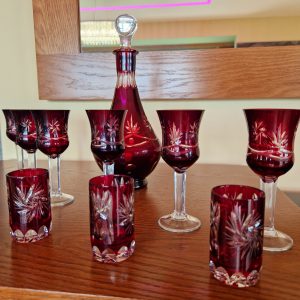 Rubinowe szkło kryształowe