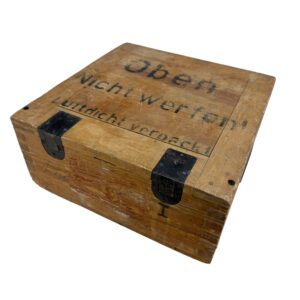 Skrzynka Luftwaffe na zapalniki flak