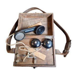 Francuski telefon polowy